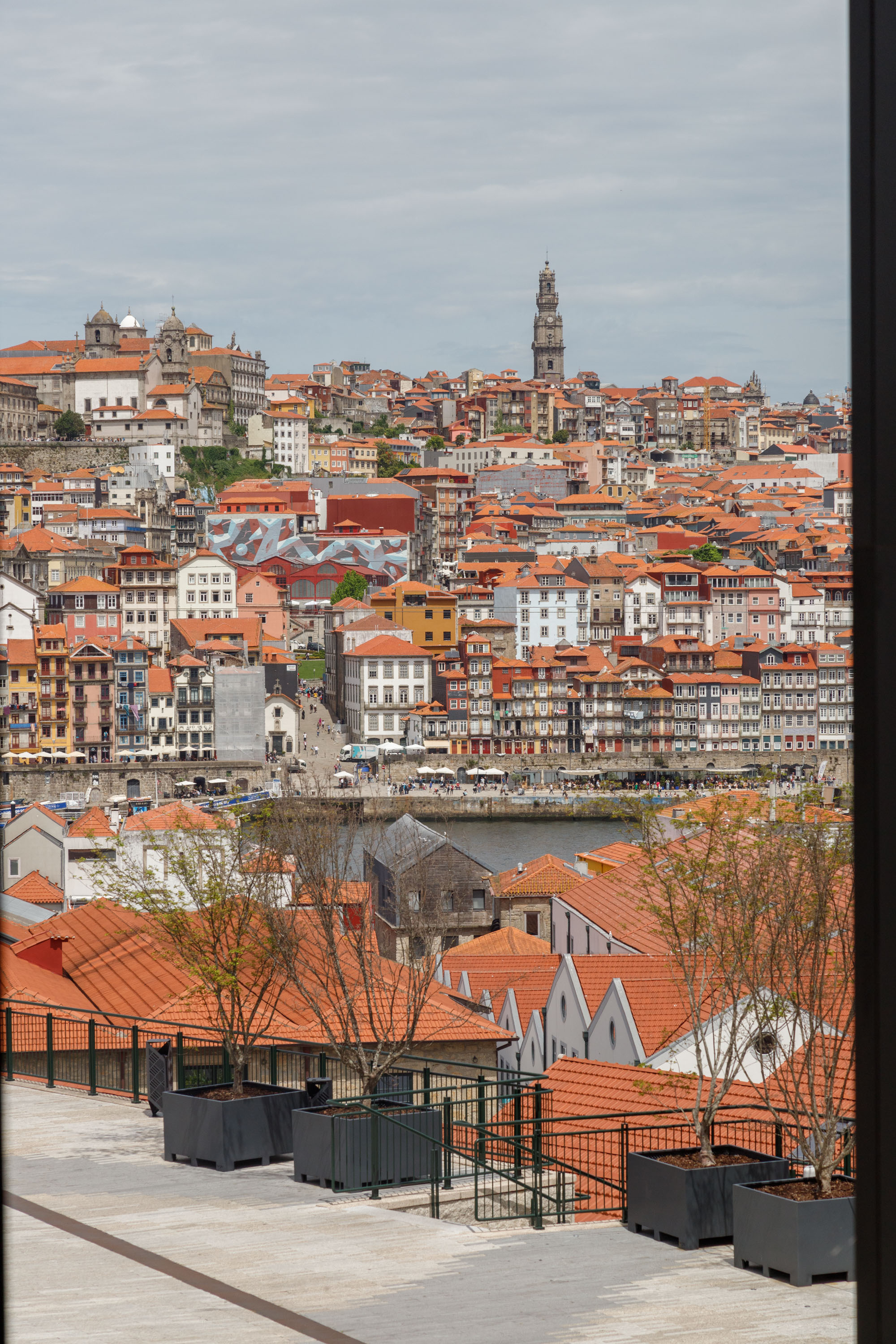 Rainy days in Porto? WOW has the perfect plan to brighten your day!